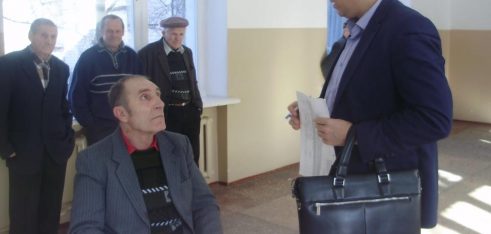Мобільні консультаційні пункти Чернігівського місцевого центру працюють за графіком