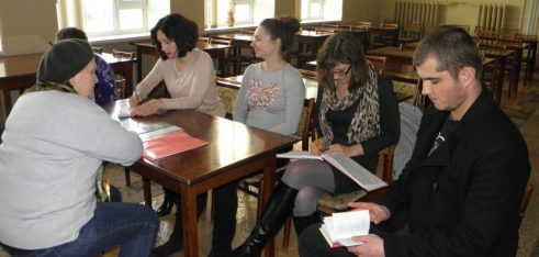 Представниця Чернігівського місцевого центру взяла участь в роботі  громадської приймальні