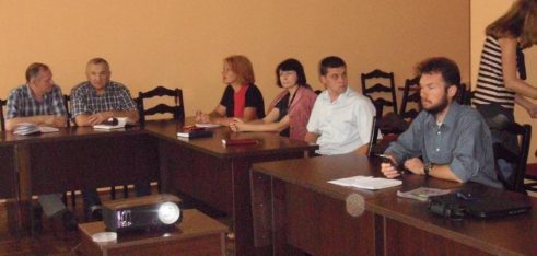 Про новації у сфері реєстрації громадських формувань говорили за  «круглим столом» у м. Мена