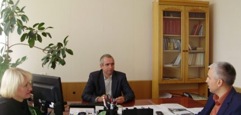 Чернігівським місцевим центром проведено робочу зустріч  з в.о. начальника Інспекції з питань захисту прав споживачів у Чернігівській області