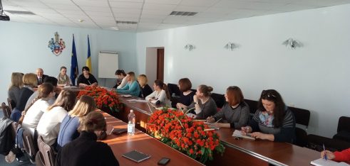 Фахівців соціальних служб поінформували про безоплатну правову допомогу