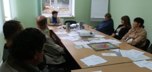 Маєте намір працевлаштуватись за кордоном – подбайте про власну безпеку