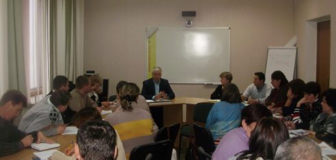 Директор Чернігівського МЦ виступив перед новообраними головами територіальних громад