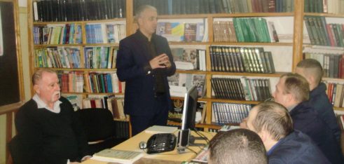 Директор Чернігівського місцевого центру в рамках Всеукраїнського тижня права провів роз’яснювальну роботу з засудженими Чернігівського слідчого ізолятору