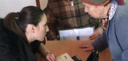 Фахівці Другого одеського місцевого центру допомагають відстояти свої права на житло та безоплатні ліки переселенцям з Донбасу