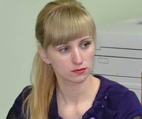 Фахівчиня місцевого центру допомогла клієнтові виправити помилку в свідоцтві про смерть батька