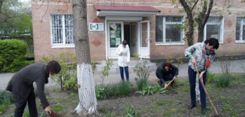 Працівники центрів з надання безоплатної вторинної правової допомоги у Хмельницькій області долучилися до акції “За чисте довкілля”