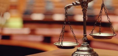 Суд задовольнив позов потерпілого про відшкодування моральної та матеріальної шкоди