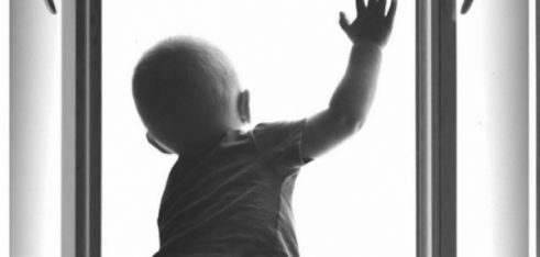 Завдяки компетентним діям адвоката з Чернігівщини суд повернув матері її малолітніх дітей