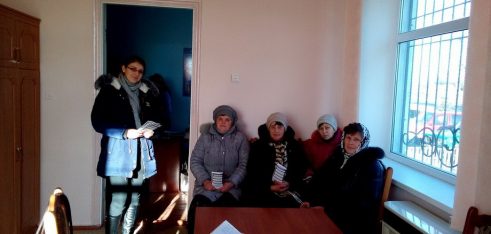 Представники Старокостянтинівського місцевого центру з надання безоплатної вто-ринної правової допомоги провели виїзний прийом громадян