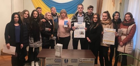 Під час марафону правової освіти понад сотня учнів міста Южне дізналися про свої права та обов’язки