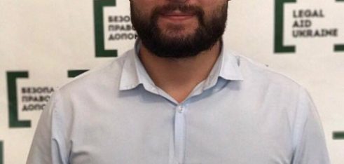 Зусиллями юриста Другого одеського місцевого центру суд зобов’язав Департамент праці та соціального захисту забезпечити одинокій жінці з інвалідністю належне утримання в комунальній установі