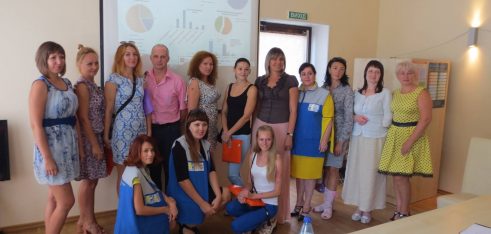 В Нікополі обговорили участь та роль кожної організації в забезпеченні здійснення гуманітарної допомоги мешканцям міста та району