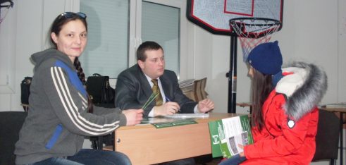 Третій дніпропетровський місцевий центр з надання БВПД провів виїзний прийом ВПО зі сходу України