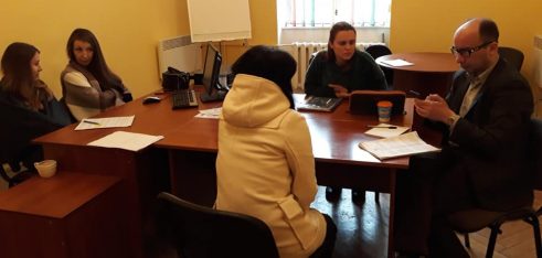 До сімейної радниці звертались з приводу домашнього насильства