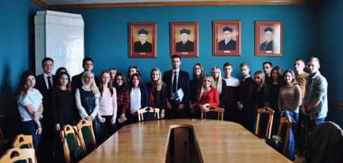 Представник Першого львівського місцевого центру була учасником дискусії з питань правового становища полонених українців