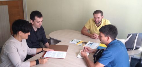 Третім київським місцевим центром підписано угоду про співпрацю з юридичною компанією «ЮР-КОНСОЛЬ»