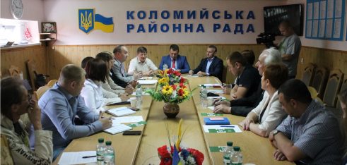 Круглий стіл в Коломийському місцевому центрі