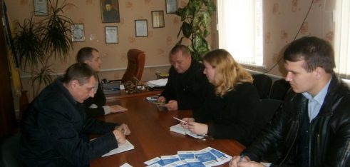 Мешканці Каховського району дізнались, як зберегти землю та урожай