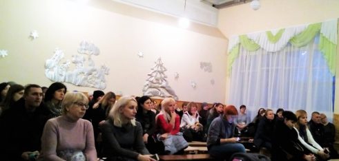 Батьківські збори в ЗОШ № 50 пройшли за участі юристки системи БПД