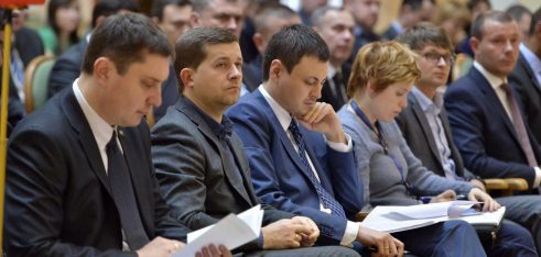 Повернення справедливості й закону в кожну домівку