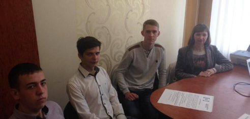 У Кам’янці-Подільському про конкурс з відбору кандидатів на посади керівників бюро правової допомоги розповіли викладачам та студентам коледжу ПДАТУ