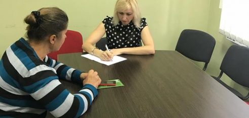 Юристки Кам’янеччини консультують