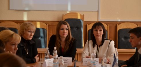 14 листопада 2014 року у Запоріжжі пройшов круглий стіл «Особливості кримінального провадження у справах,  пов’язаних с військовими злочинами»