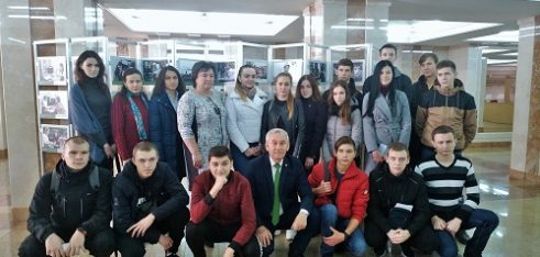 Всеукраїнська виставка «Правова допомога поруч» відкрилась у Рівному