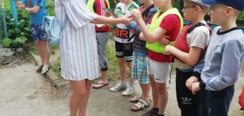 Як поводити себе у дитячому таборі?