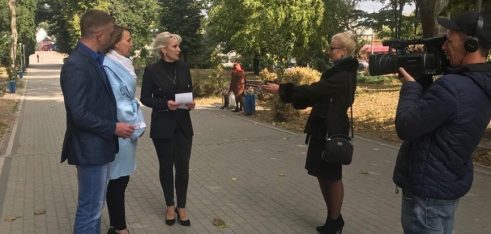 У Жашкові з нагоди Дня усиновлення провели флешмоб