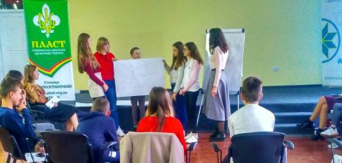 Протидія булінгу та ґендерна рівність – актуальна бесіда зі школярами в Старокостянтинові