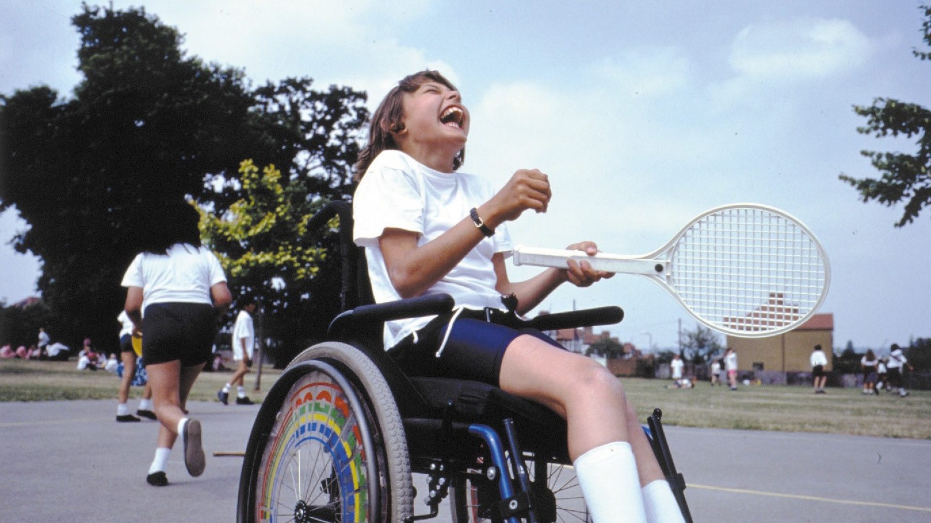Инвалиды с детства 50 лет. Дети инвалиды. Инвалиды люди с ограниченными возможностями. Инвалид детства. Знаменитые инвалиды.