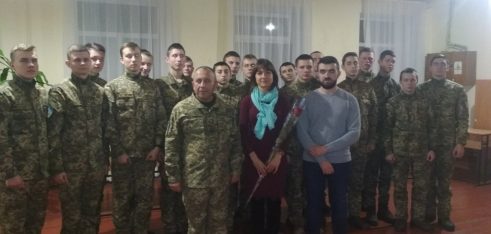 Про безоплатну правову допомогу розповідали вихованцям Чернігівського ліцею з посиленою військово-фізичною підготовкою