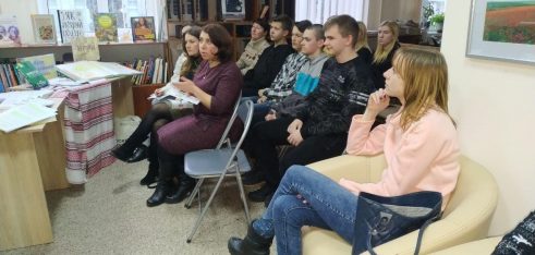 Під час кінопоказу в Хмельницькому говорили про права національних меншин