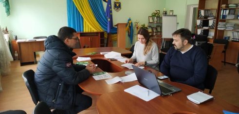 На Миколаївщині продовжують працювати виїзні мобільні групи операторів Державного аграрного реєстру