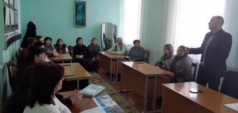 Про обмеження перебування дітей у вечірній час на вулицях без супроводу дорослих