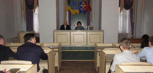 Особливості взаємодії системи БПД зі слідчими ДБР обговорили в Хмельницькому