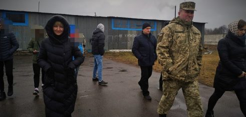 Неповнолітнім правопорушникам показали як живеться засудженим на Рівненщині