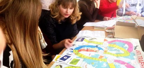 Безпечне працевлаштування за кордоном. Що варто знати?