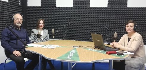 Прикарпатські правники безоплатно консультують людей і під час карантину