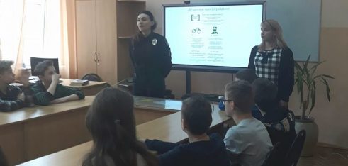 Для старшокласників школи №33 міста Львова провели бесіду про основні права дітей