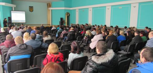 Як протидіяти домашньому насильству інформували вчителів Сумщини