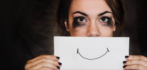 Миколаївські поліцейські запустили чат-бот із протидії домашньому насильству