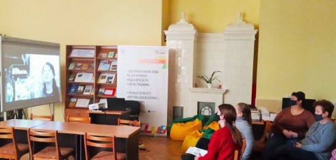 У Чернівцях знову запрацював правовий кінозал