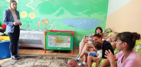 Матерям із непростою долею у Чернівцях розповіли про новації в отриманні безоплатної правової допомоги та подолання стресів