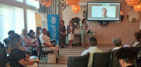 У Чернівцях фахівців БПД навчали комплексно працювати з дітьми, які постраждали від насильства