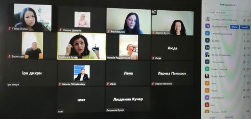 Як на Волині обмінювались досвідом реалізації пілотного проєкту «Програма відновлення для неповнолітніх, які є підозрюваними у вчиненні кримінального правопорушення» з партнерами та колегами із Житомирщини та Закарпаття