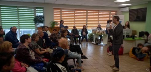 Киян навчали як за допомогою державних електронних сервісів не потрапити в пастки шахраїв