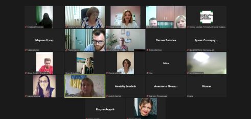 Як в умовах воєнного стану дотримуються конституційних прав людини на Хмельниччині